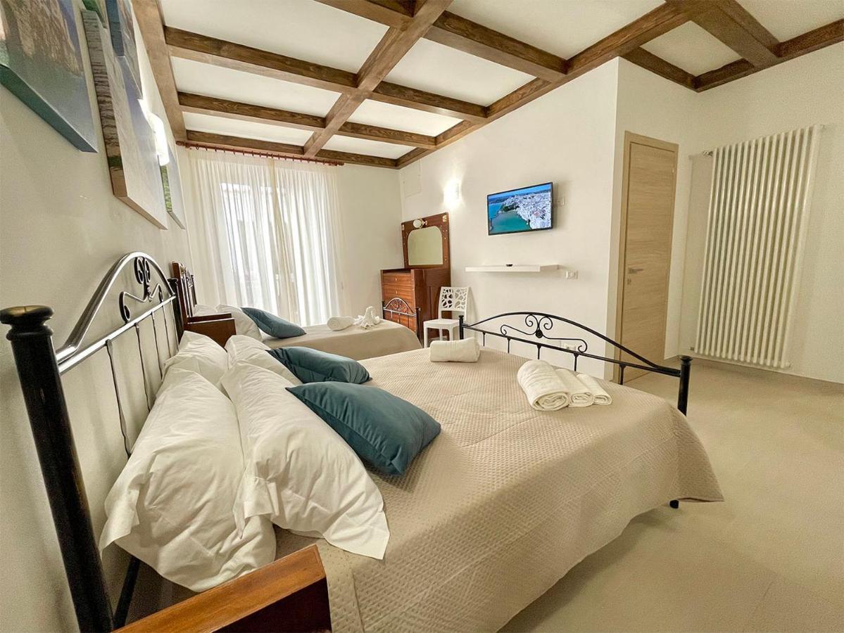 B&B Casa Desimio Вьесте Экстерьер фото