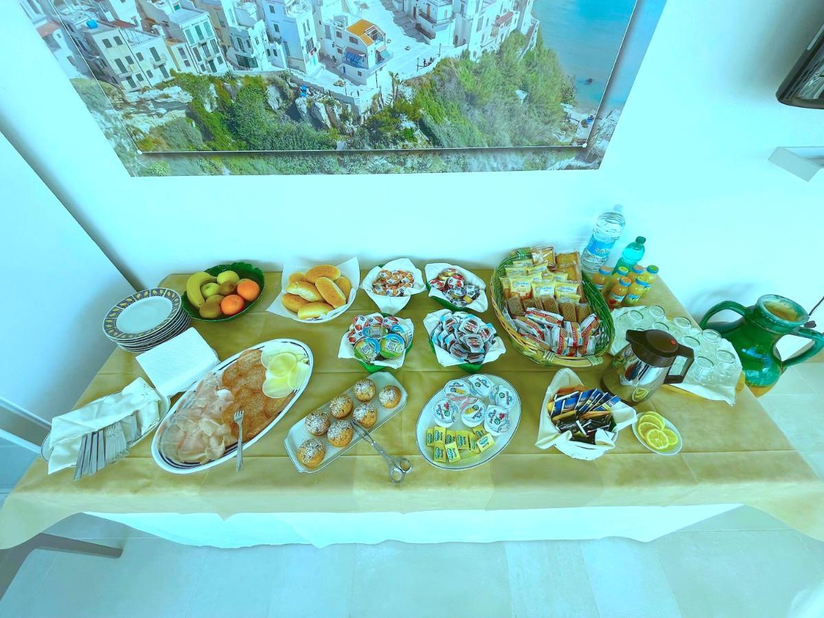 B&B Casa Desimio Вьесте Экстерьер фото